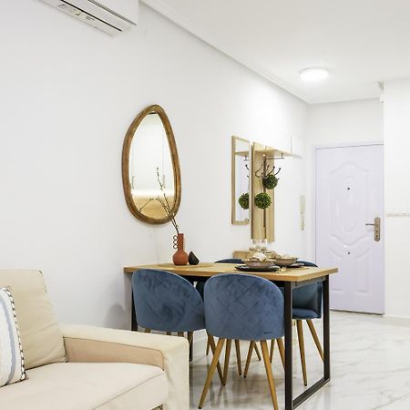 Apartamento Pink Azure Torrevieja Buitenkant foto